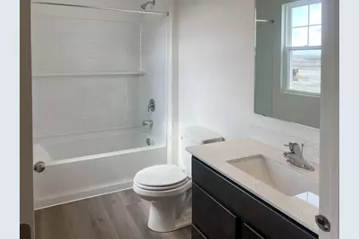 7174  Fair Oaks Rd, Racine, WI 53403 - Photo 10