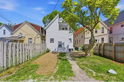 2745 N Booth St, Milwaukee, WI 53212 - Photo 28