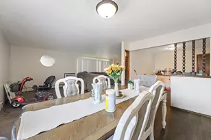10112 W Sharon Ln, Milwaukee, WI 53225 - Photo 6