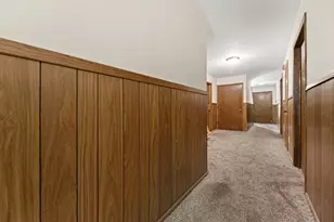 10112 W Sharon Ln, Milwaukee, WI 53225 - Photo 12