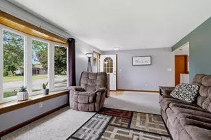 536 Monroe St, Reedsville, WI 54230 - Photo 2