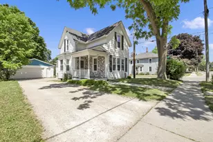 547 Forest St, Hartford, WI 53027 - Photo 22