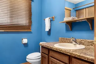 1527 Holley St, Holmen, WI 54636 - Photo 20