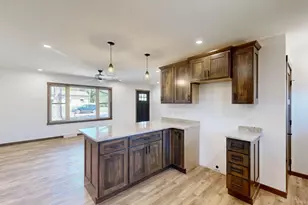 625 Western Ave, Viroqua, WI 54665 - Photo 6