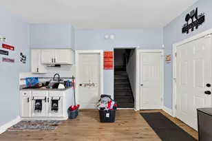 216 W Center St, Milwaukee, WI 53212 - Photo 20