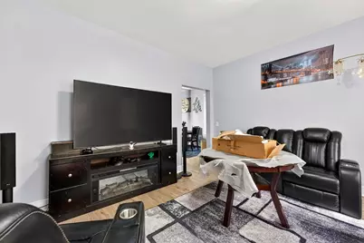 216 W Center St, Milwaukee, WI 53212 - Photo 6