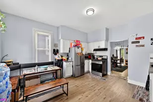 216 W Center St, Milwaukee, WI 53212 - Photo 8