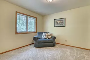800 Schloemer Dr, West Bend, WI 53095 - Photo 20