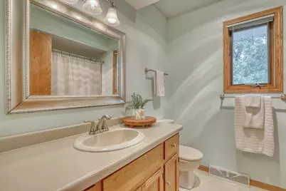 800  Schloemer Dr, West Bend, WI 53095 - Photo 22