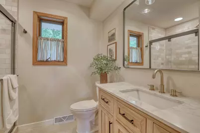 800  Schloemer Dr, West Bend, WI 53095 - Photo 26