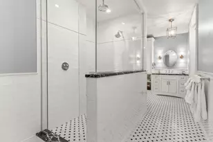 777 N Prospect Ave, Milwaukee, WI 53202 - Photo 8
