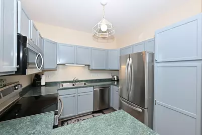 3120 S Toldt Pkwy, West Allis, WI 53227 - Photo 14