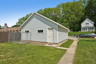 317 W Main St, Port Washington, WI 53074 - Photo 52