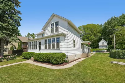 317 W Main St, Port Washington, WI 53074 - Photo 46