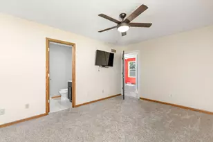 2901 Autumn Ln, East Troy, WI 53120 - Photo 16