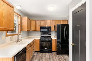 2901 Autumn Ln, East Troy, WI 53120 - Photo 10