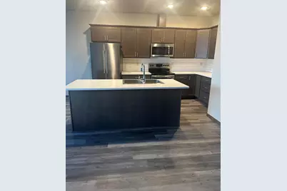 1325  Hagar St, La Crosse, WI 54603 - Photo 12