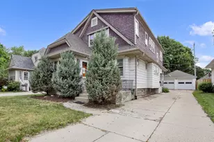 2766 N 61st St, Milwaukee, WI 53210 - Photo 2