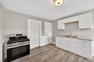 2428 N 6th St, Milwaukee, WI 53212 - Photo 6