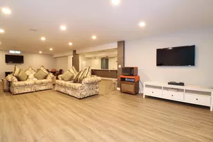 W245N2799 Single Tree Dr, Pewaukee, WI 53072 - Photo 38
