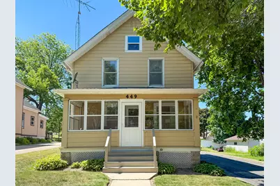 449  James St, Burlington, WI 53105 - Photo 2