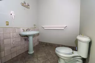 116 10th St, Racine, WI 53403 - Photo 36