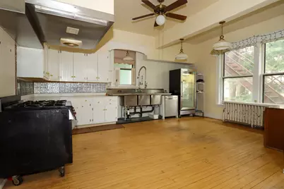 116  10th St, Racine, WI 53403 - Photo 10