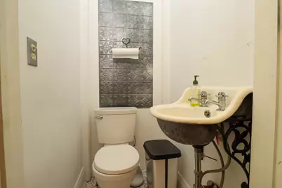 116  10th St, Racine, WI 53403 - Photo 16