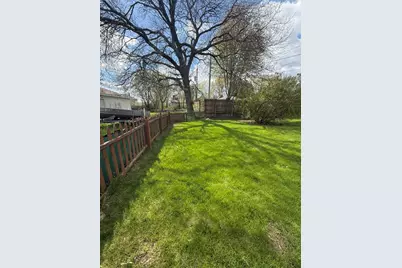 5681 N 42nd St, Milwaukee, WI 53209 - Photo 4