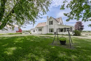 N14386 Town Line Rd, Cleveland, WI 54741 - Photo 8