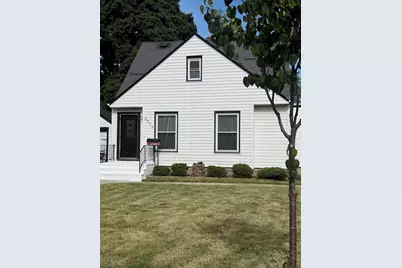 3578 S 48th St, Greenfield, WI 53220 - Photo 1