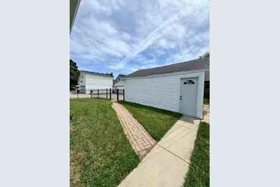 3509  71st St, Kenosha, WI 53142 - Photo 24