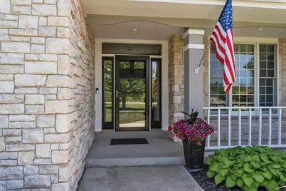 129  Preserve Ct, Grafton, WI 53024 - Photo 6