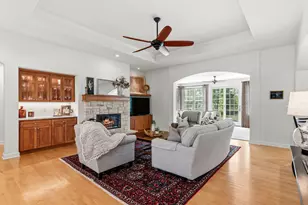 129 Preserve Ct, Grafton, WI 53024 - Photo 14