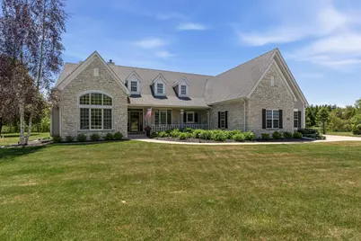 129  Preserve Ct, Grafton, WI 53024 - Photo 66