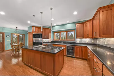 W307N6992  Club Cir, Merton, WI 53029 - Photo 20