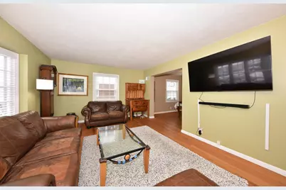 7342 W Georgia Ave, Milwaukee, WI 53220 - Photo 8