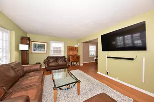 7342 W Georgia Ave, Milwaukee, WI 53220 - Photo 8