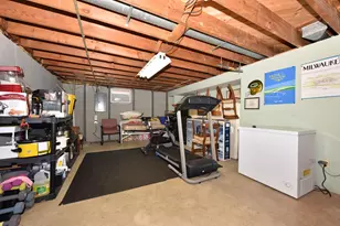 7342 W Georgia Ave, Milwaukee, WI 53220 - Photo 24