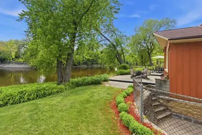 507 W Montclaire Ave, Glendale, WI 53217 - Photo 32