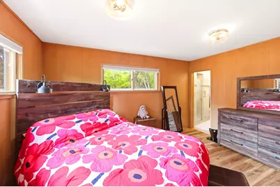 507 W Montclaire Ave, Glendale, WI 53217 - Photo 18