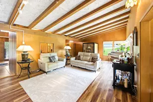 507 W Montclaire Ave, Glendale, WI 53217 - Photo 2