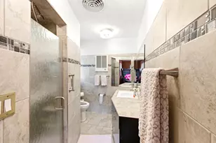507 W Montclaire Ave, Glendale, WI 53217 - Photo 20