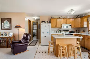 915 Rose St, Cashton, WI 54619 - Photo 10