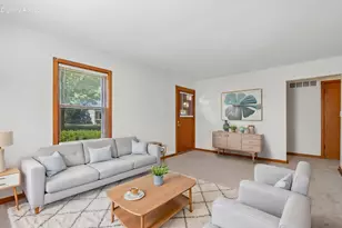 418 Harrison Ave, Waukesha, WI 53186 - Photo 4