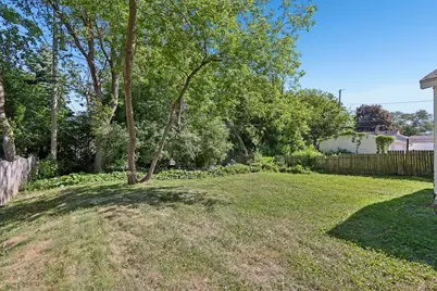 418  Harrison Ave, Waukesha, WI 53186 - Photo 18