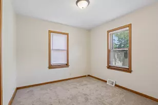 418 Harrison Ave, Waukesha, WI 53186 - Photo 12