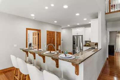 8415  Ravenswood Cir, Wauwatosa, WI 53226 - Photo 8