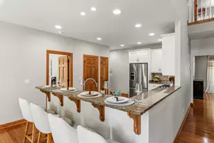 8415 Ravenswood Cir, Wauwatosa, WI 53226 - Photo 8