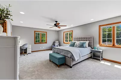 8415  Ravenswood Cir, Wauwatosa, WI 53226 - Photo 28